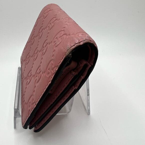 GUC Gucci Cherry Pink GG Bifold Wallet - Picture 4 of 9